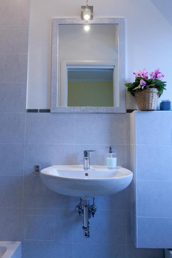 Marco Polo Vatican Apartment Рим Екстер'єр фото